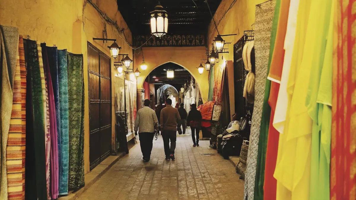 Marokas kartes attēls ar budžeta nodalījumiem — medina, dīnas, piekraste